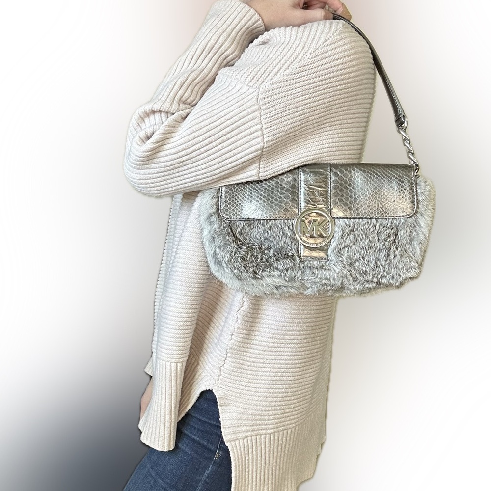 Michael Kors Genuine Rabbit Fur Silver Metallic Shoulder Bag - Picture 3 of 16